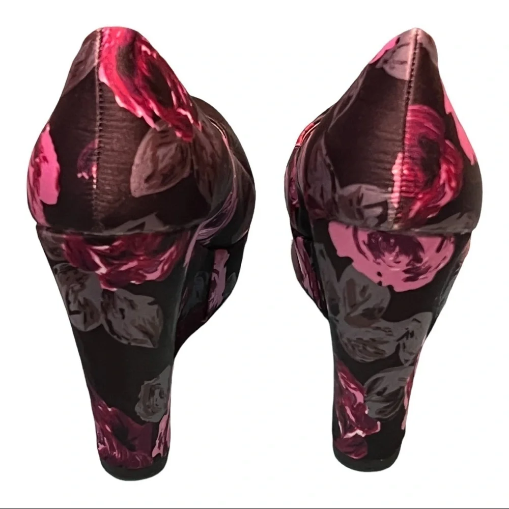Madden Girl EXPLODE Satin Wedge Y2K Platform Heels Black Rose Glam Slip-On Shoes
